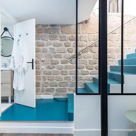 Home Suite Home Champs Elysees Georges V